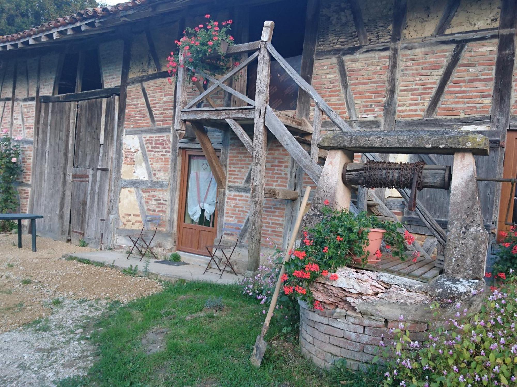 A La Poularde B&B Curciat-Dongalon Exterior photo